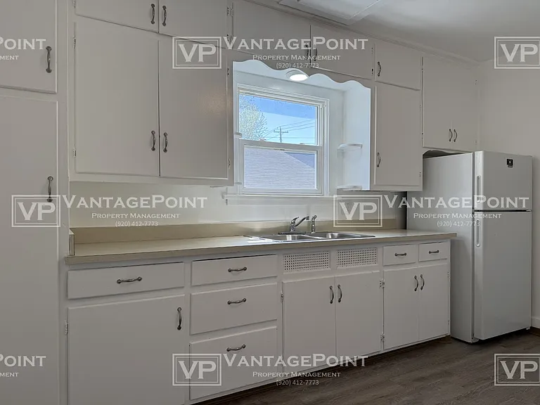 820 N Irwin Ave — Photo 6
