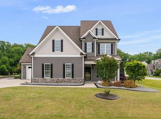221 Misty Moonlight Dr, Willow Spring, NC 27592