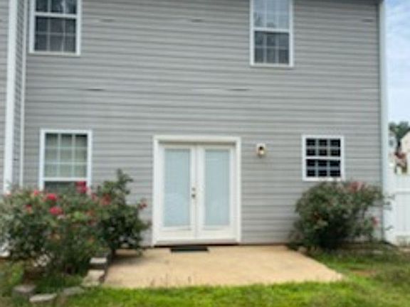 2nd image of 108 Wild Dogwood Way #11674342