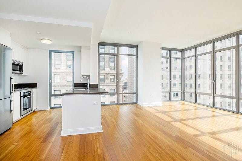 1st image of 57 Reade St APT 21A
