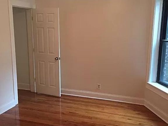 4th image of 1226 W North Shore Ave APT 3