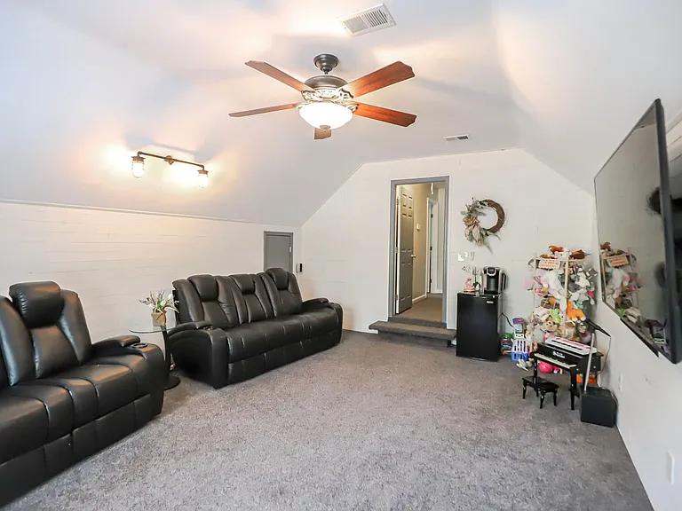 5804 Lanatte Ln — Photo 28