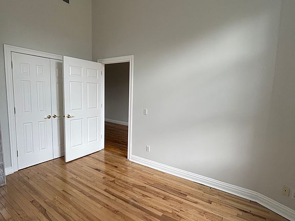 Sunny Bedroom with one large closet (double doors)