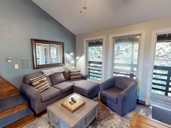 52 Mountain Crest Dr #35, Slatyfork, WV 26291