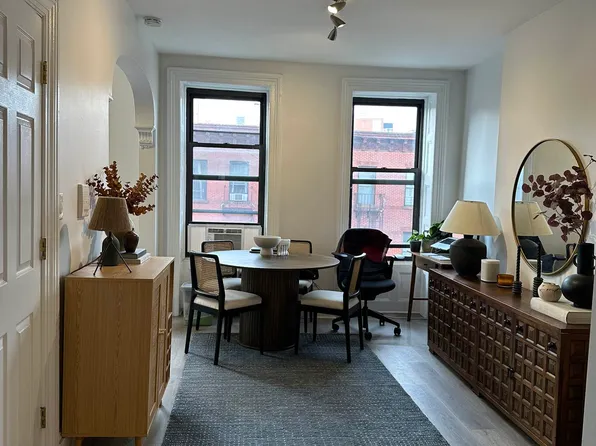 213 5th Avenue image 6 of 19