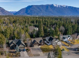1018 Saint Andrews Dr, Columbia Falls, MT 59912