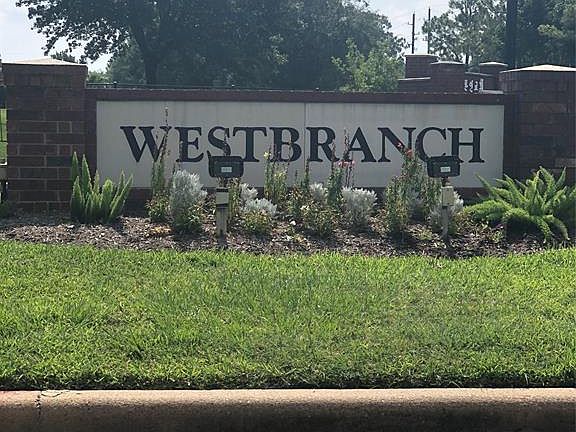 4th image of 10602 Brookshire Ln