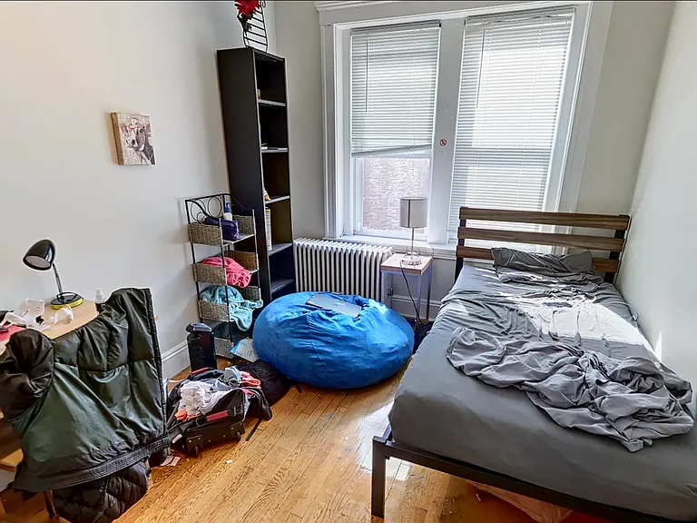 1236 Beacon St #3 — Photo 5