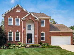 2160 Pleasant Colony Dr, Lewis Center, OH 43035