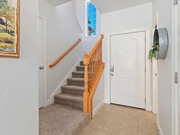 3rd image of 604 Normandy Loop Ln