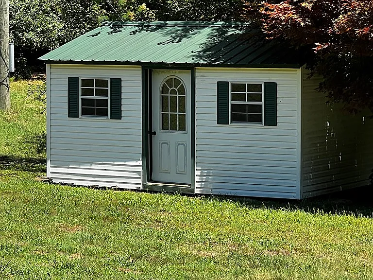 2884 Lake Rd — Photo 16