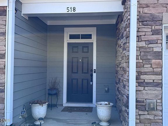 2nd image of 518 Cedar Ridge Rd