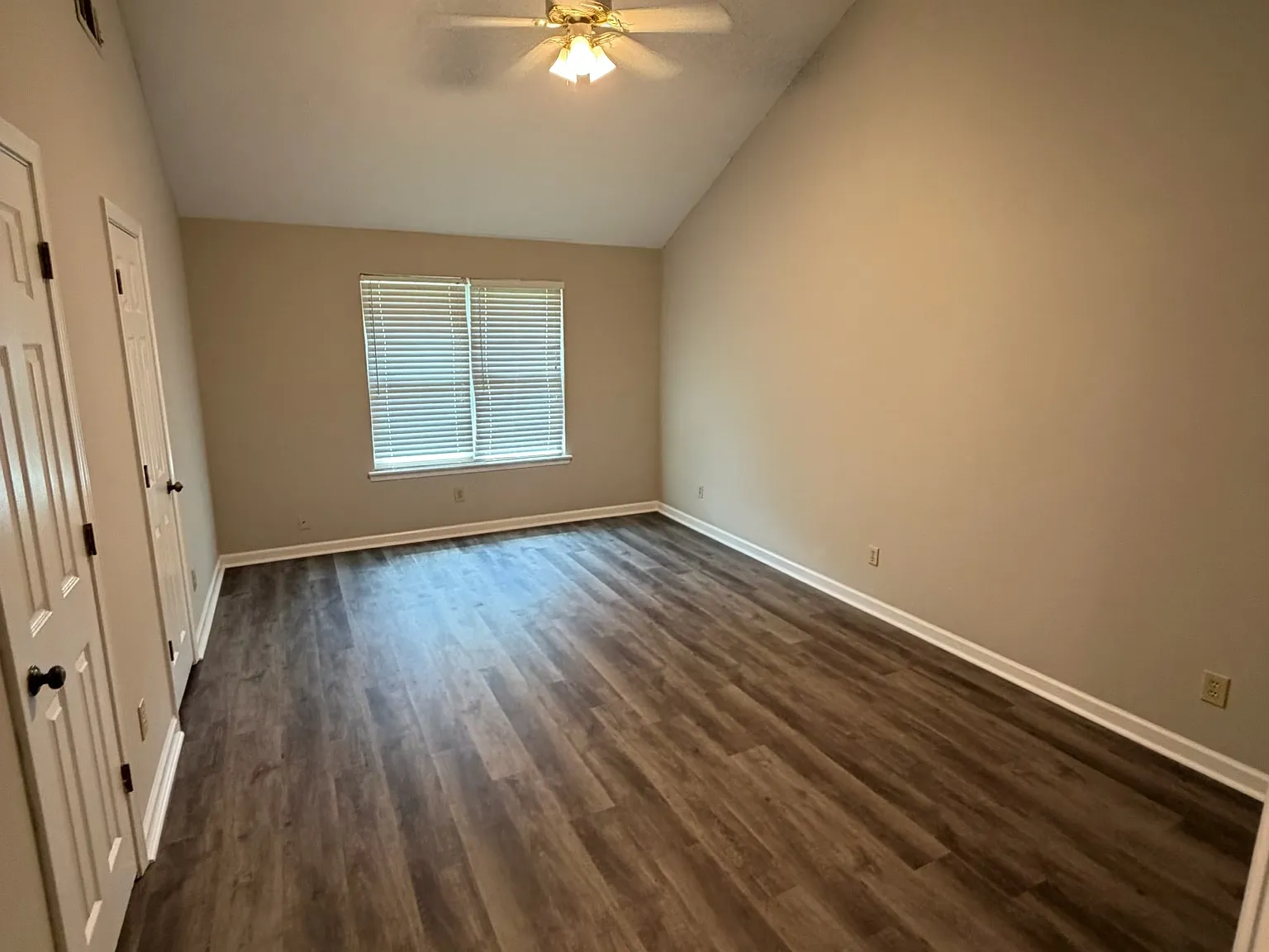 2593 Whitehead Place Dr — Photo 4