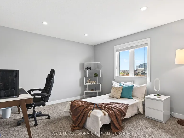 2147 Wateroak Dr — Photo 29