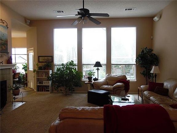 2nd image of 706 Turnstone Dr