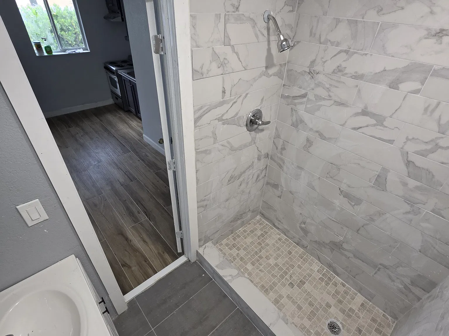 Studio, 400 sqft, $1,500 — Photo 2