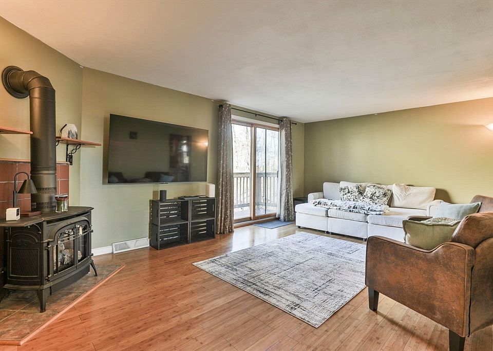1st image of 219 Morgan Dr Unit 219
