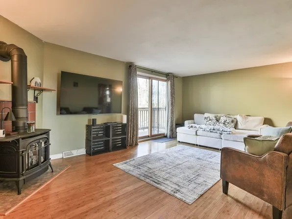 219 Morgan Dr Unit 219, Haverhill, MA 01832