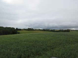 44.68 Sunny Ridge Rd, Mineral Pt, WI 53565