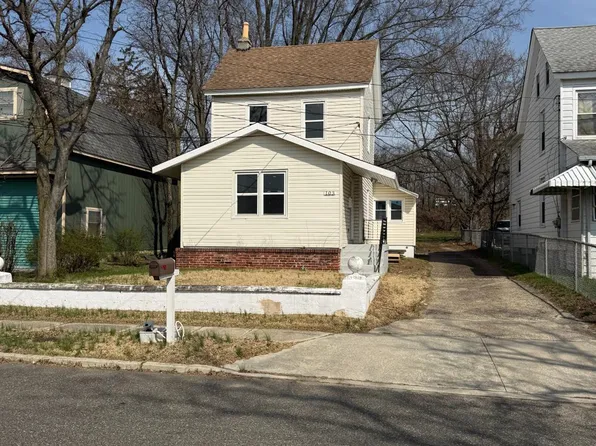 103 Logan Ln, Bridgeport, NJ 08014