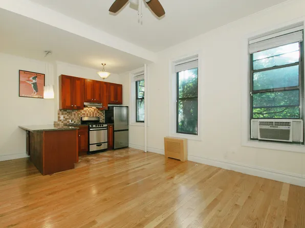 66 7th Avenue image 1 of 3