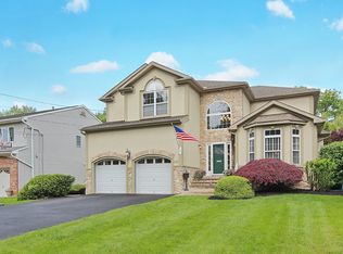 121 Bloomingdale Ave, Cranford, NJ 07016