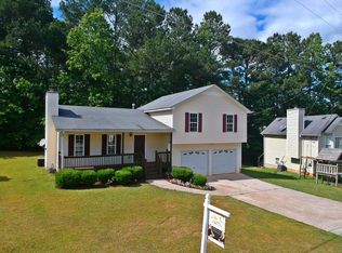 397 River Trace Dr, Villa Rica, GA 30180