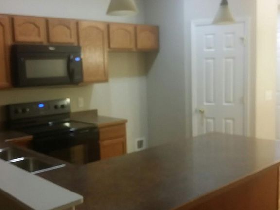 4th image of 3777 England Blvd