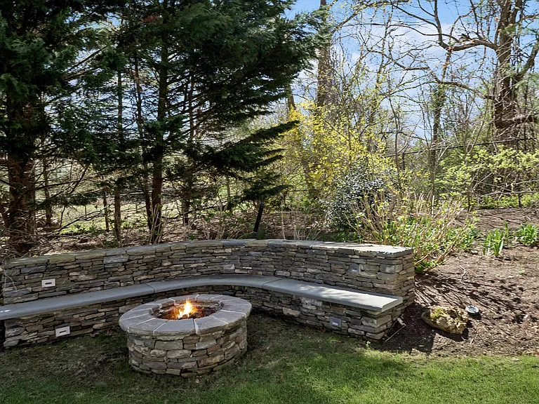 12 Partridge Dr — Photo 35