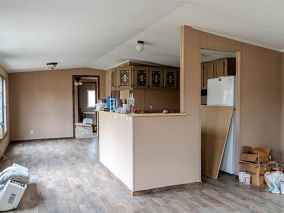 5th image of 7555 Silver Mine Rd