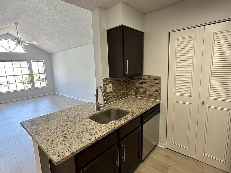 1055 S Hiawassee Rd #2035 — Photo 9