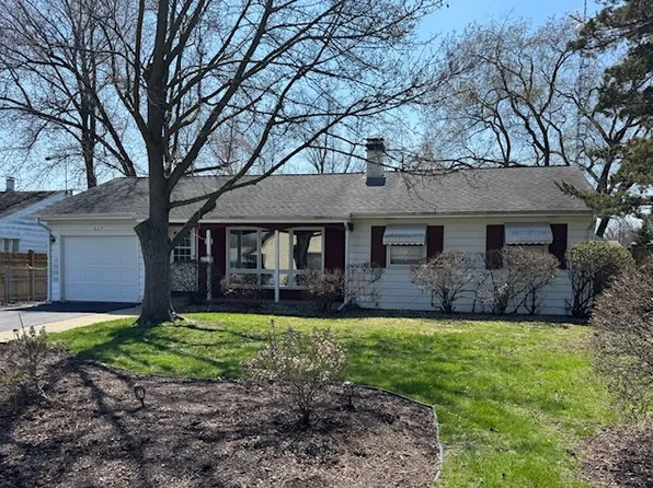 527 South St, Lockport, IL 60441
