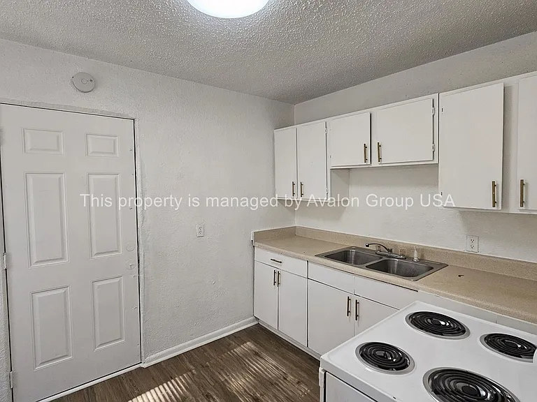 743 Pippin St #743 — Photo 11