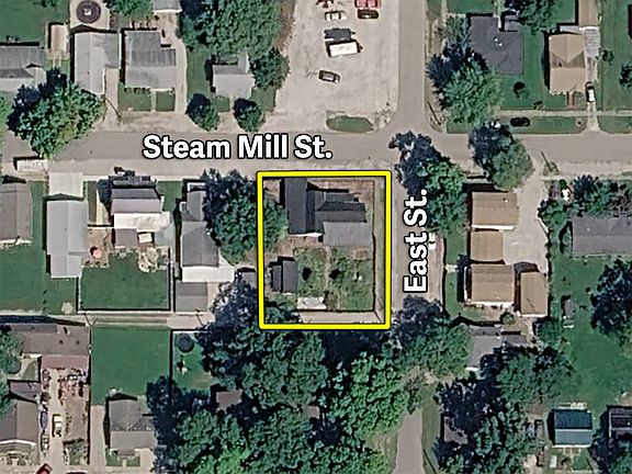 2nd image of 631 Steammill St