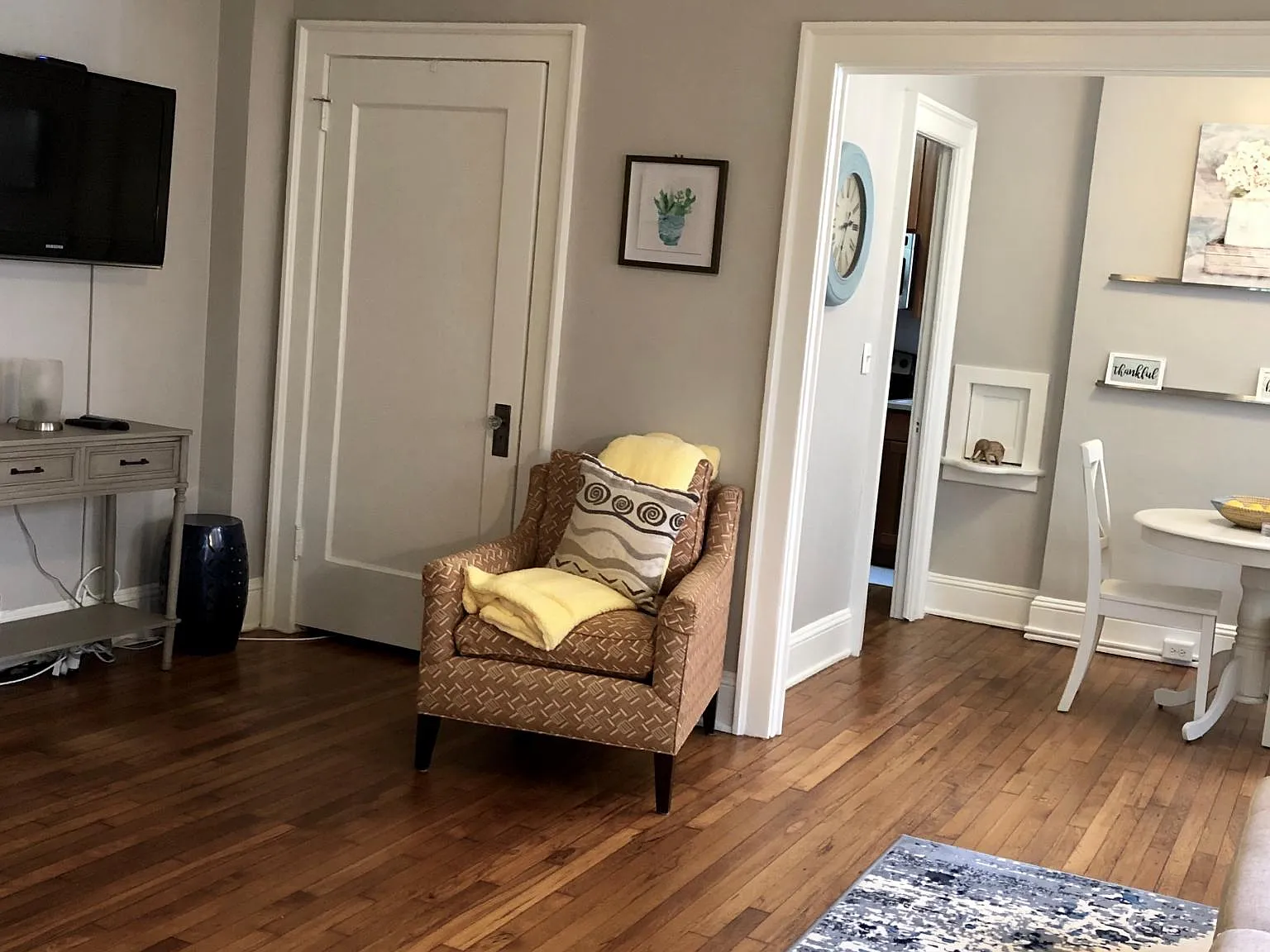 1 bed, 723 sqft, $2,500 — Photo 3