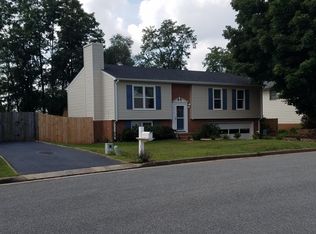 5919 Old Manor Dr, Roanoke, VA 24019