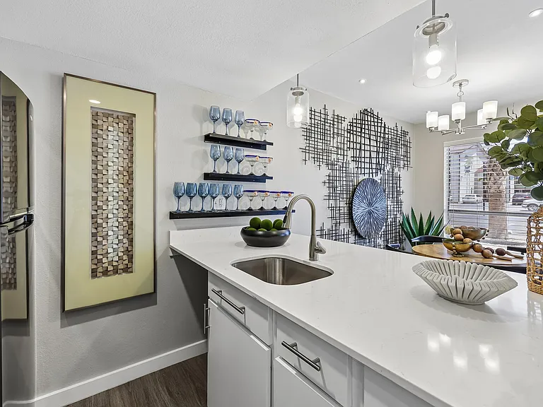 The Milo Apartments — Photo 16