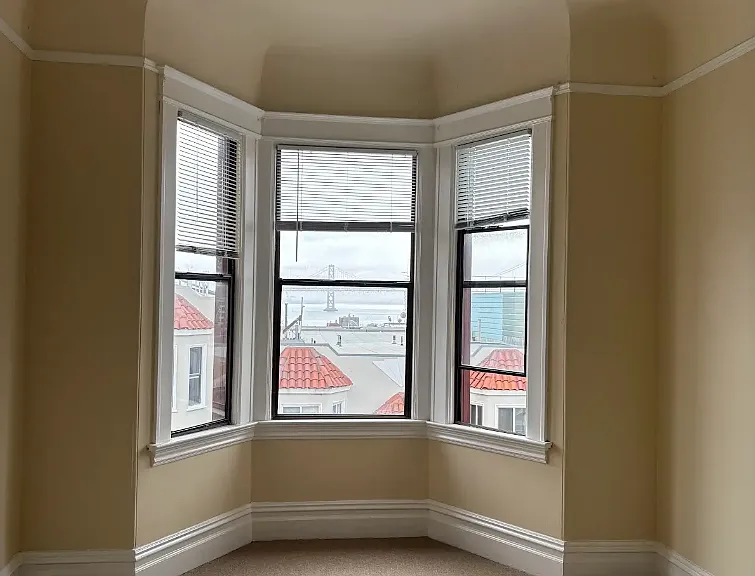 1045 Montgomery St #1045 — Photo 3