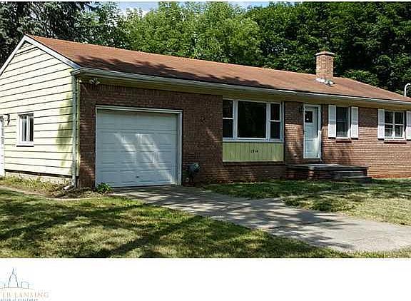 3rd image of 1314 Daisy Ln