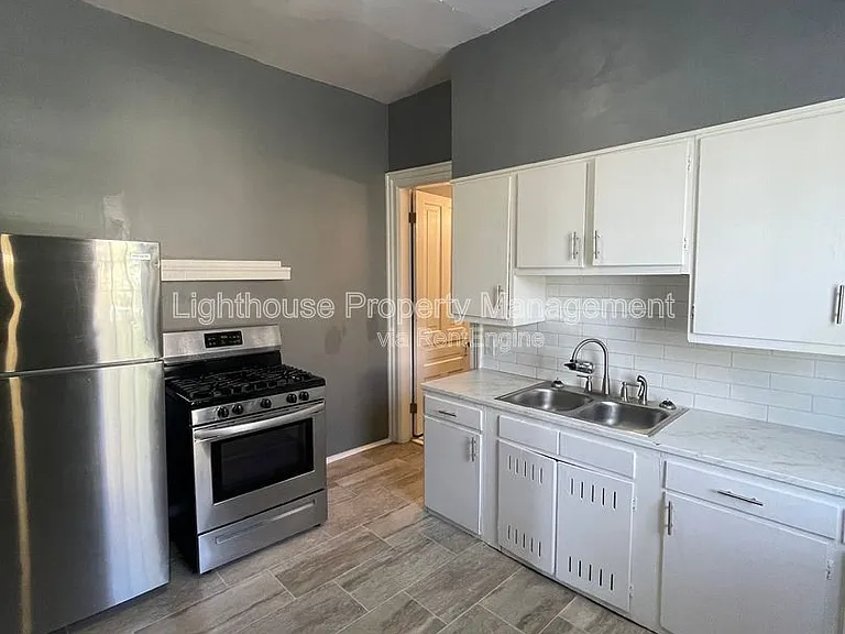 809 W Cedar St #2 — Photo 6