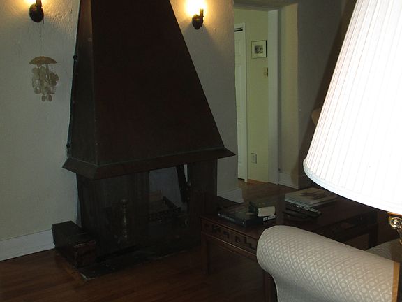 180-deg warming fireplace