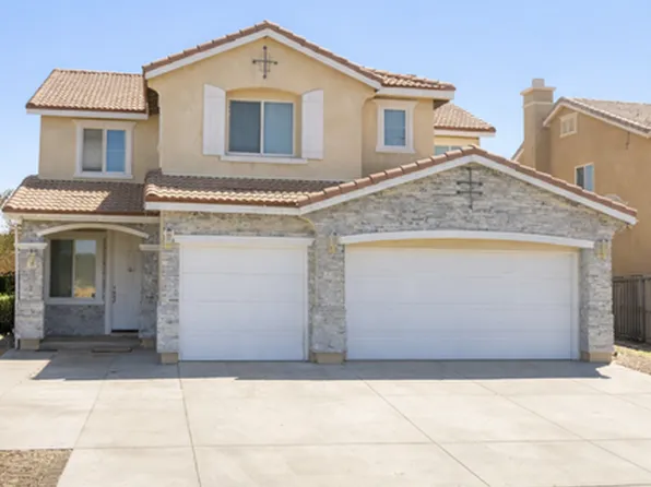 13721 Fuchsia Ln, Victorville, CA 92392