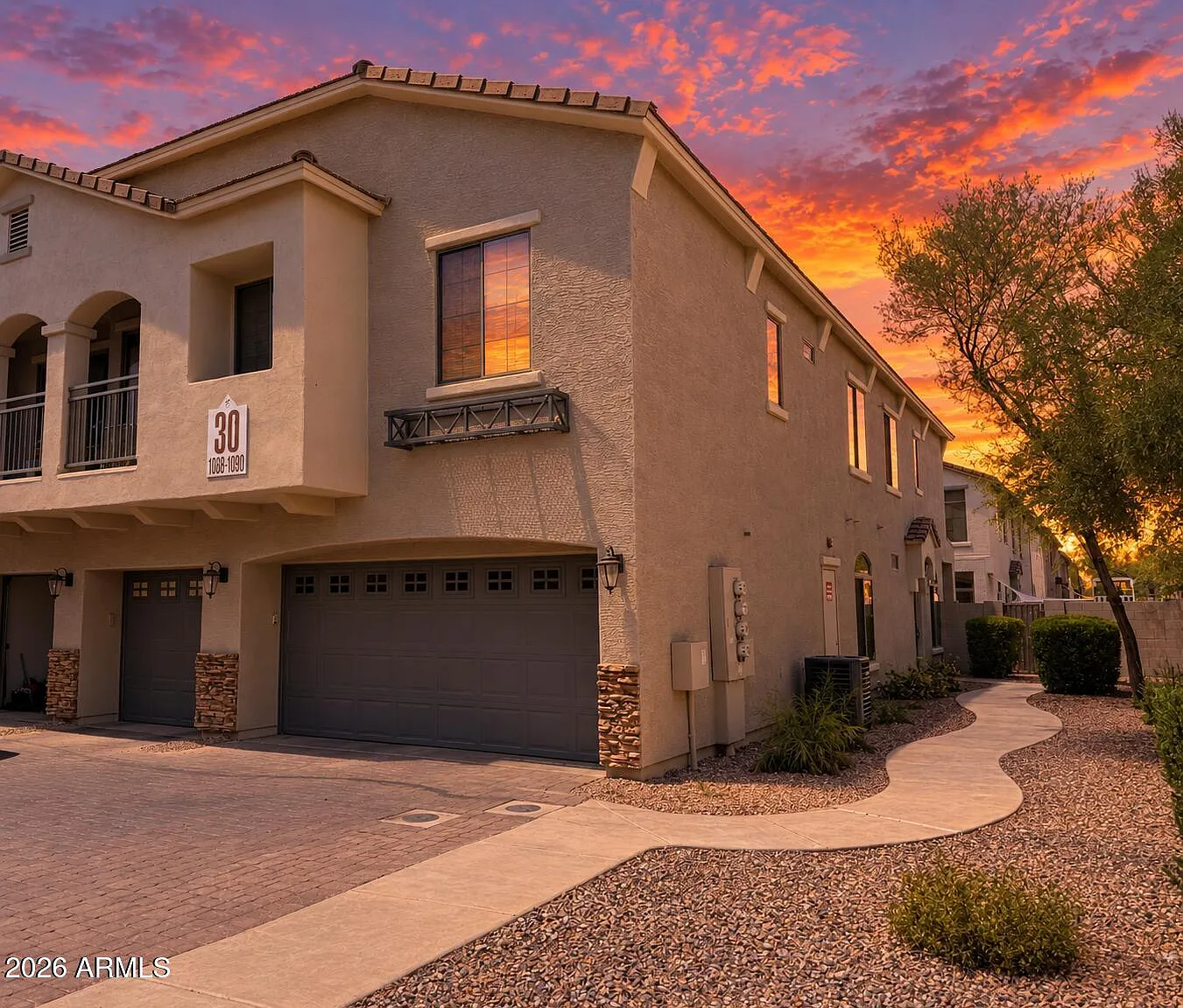 3 bed, 2.5 bath, 1468 sqft, $2,250 — Photo 1