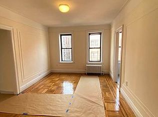 24-25 33rd St #4A, Astoria, NY 11103