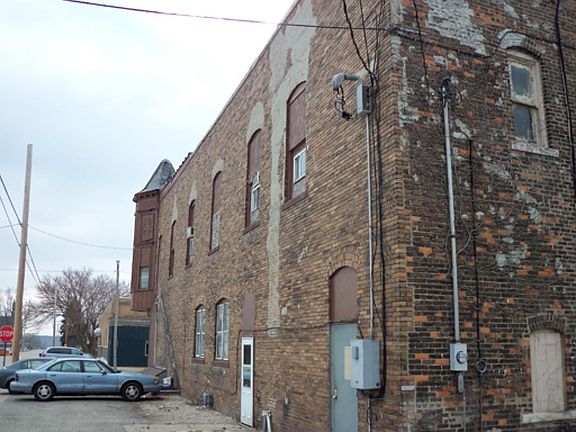 5th image of 1059 8th St