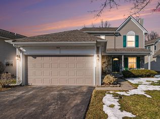 810 Yorick Path, Wixom, MI 48393