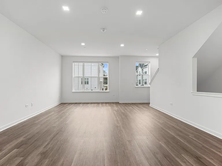 103 Crystal Lake Ave #D — Photo 9