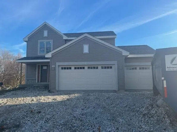 1076 Ridgeway DRIVE #Lt10, Pewaukee, WI 53072