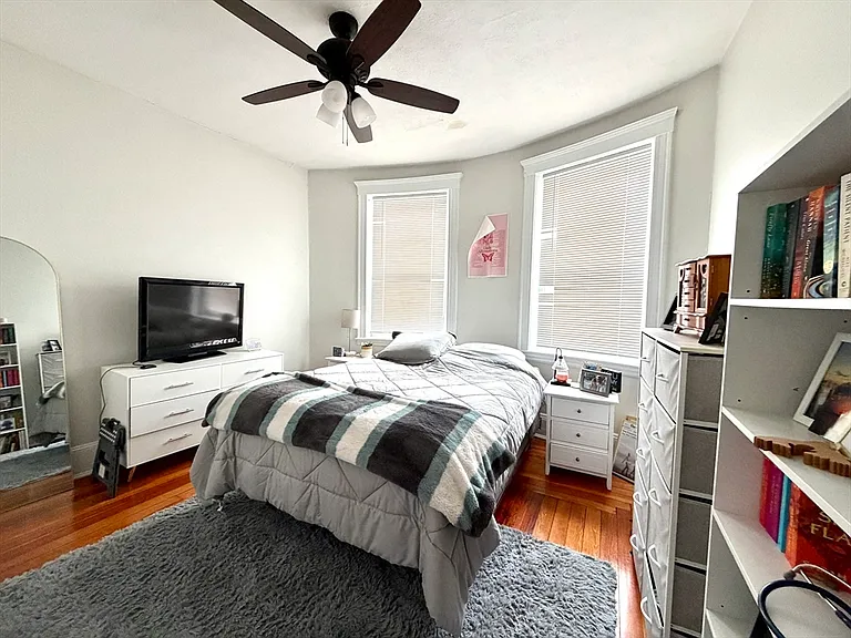 94 Florida St #3 — Photo 9