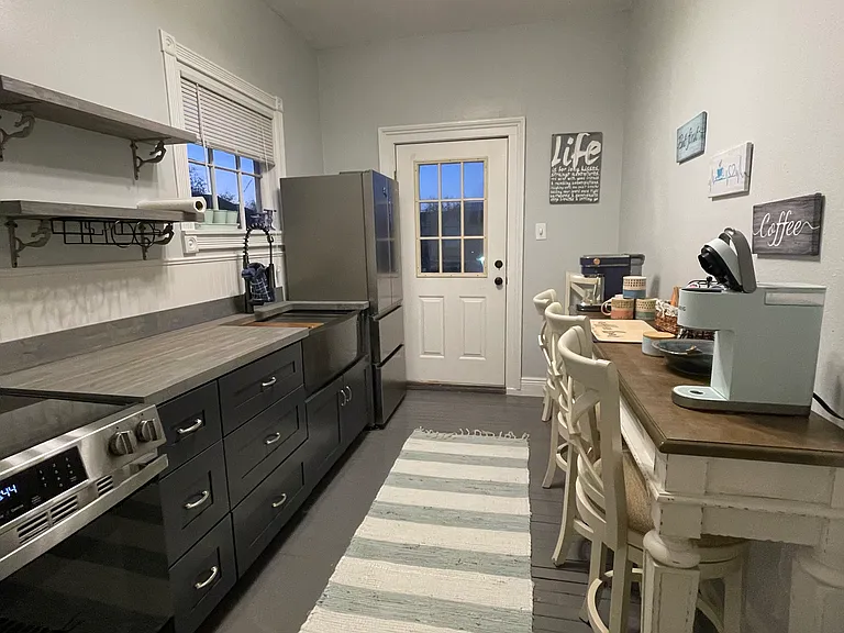 3409 Avenue L — Photo 31
